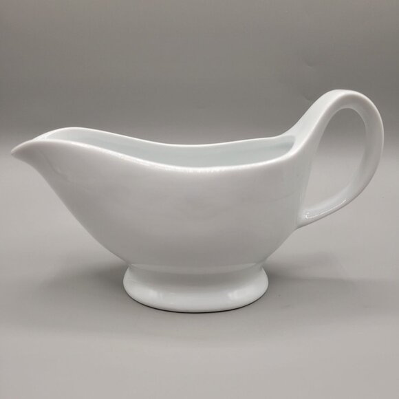 BIA Cordon Bleu White Ceramic Sauce Boat Gravy Boat French Country Kitchen - Picture 1 of 7